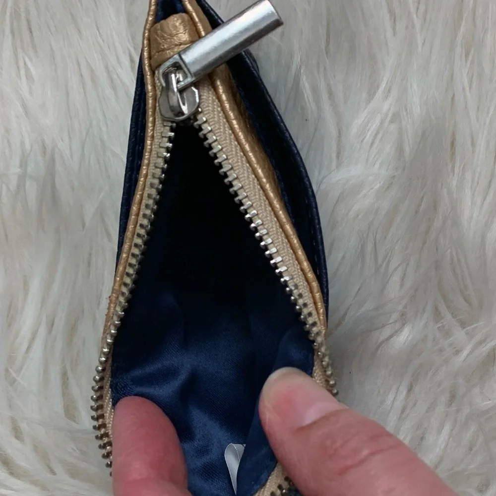 Card Case - Picture 7 of 10